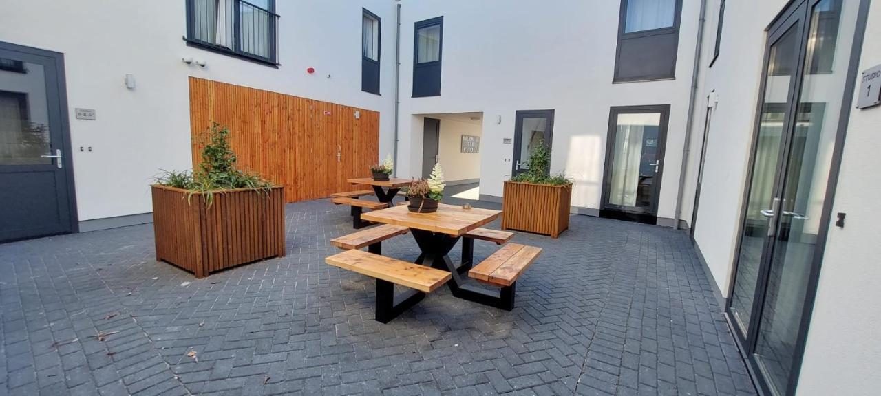 Studio Sis - Apartments Steenbergen (North Brabant) מראה חיצוני תמונה